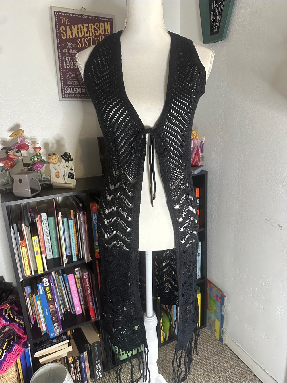 FCT WITH LOVE size medium Black Crochet Sleeveless cardigan with Tie Front